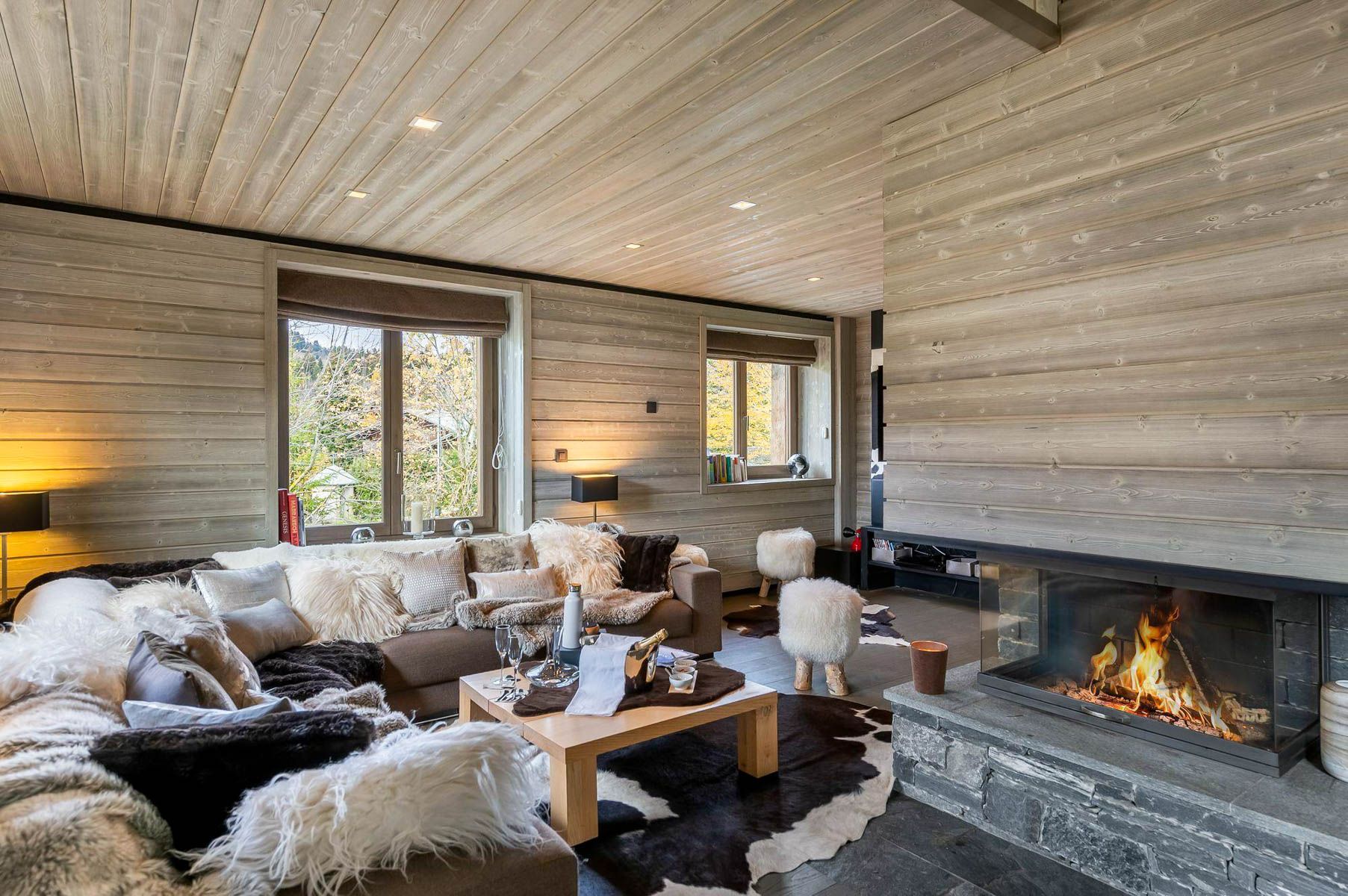 Chalet Florent, listing photograph 2