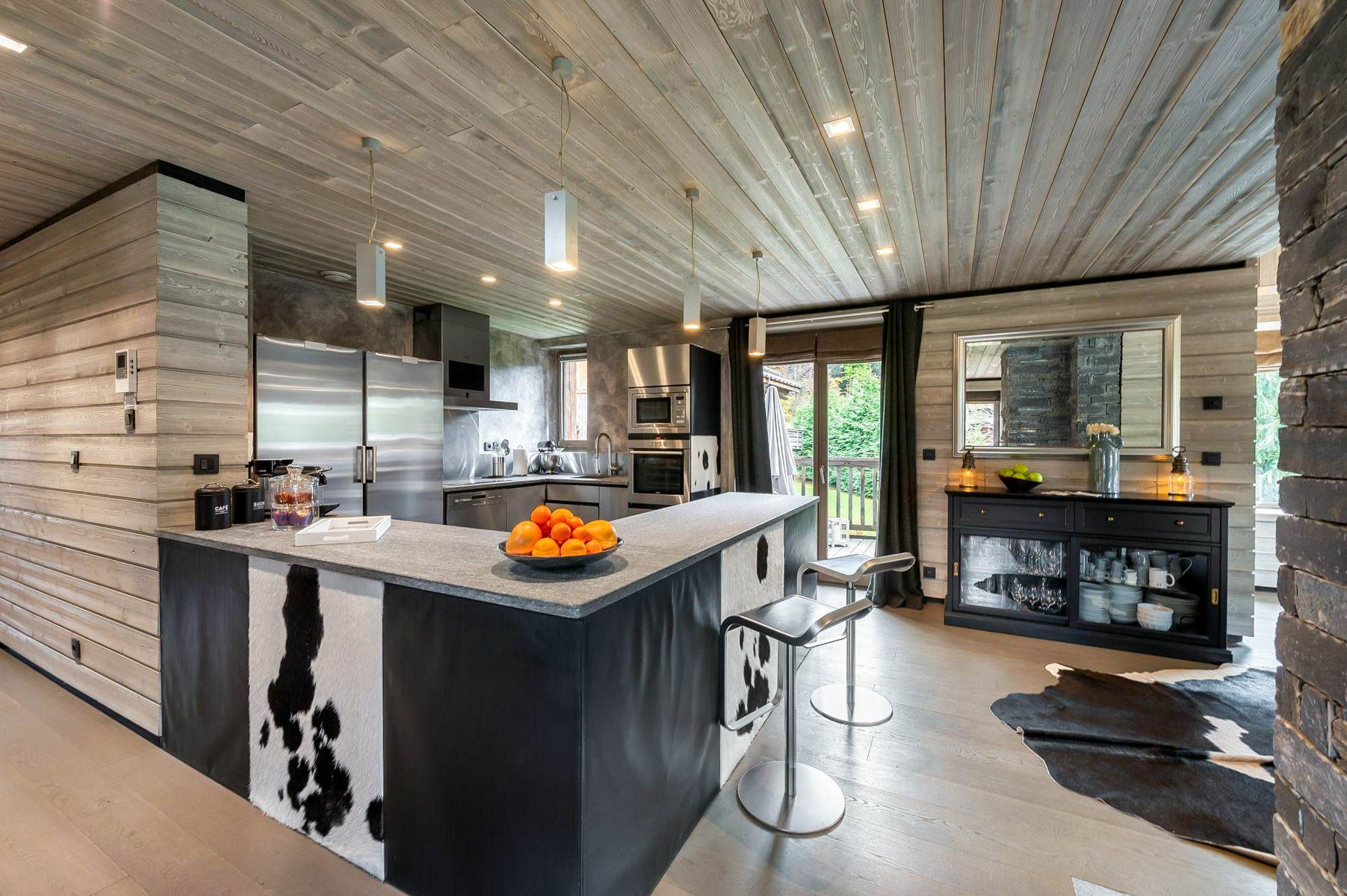 Chalet Florent, listing photograph 3