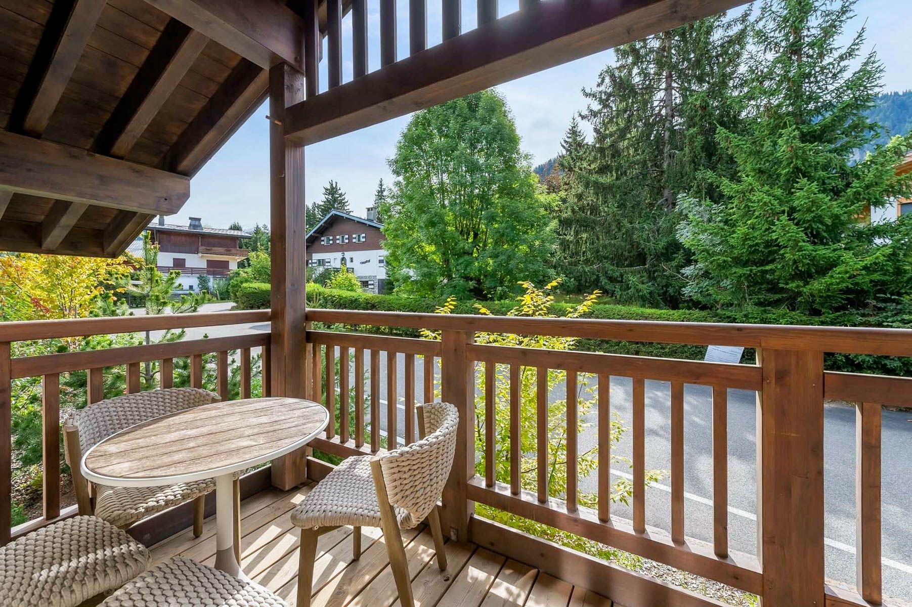 Chalet Swan, listing photograph 7