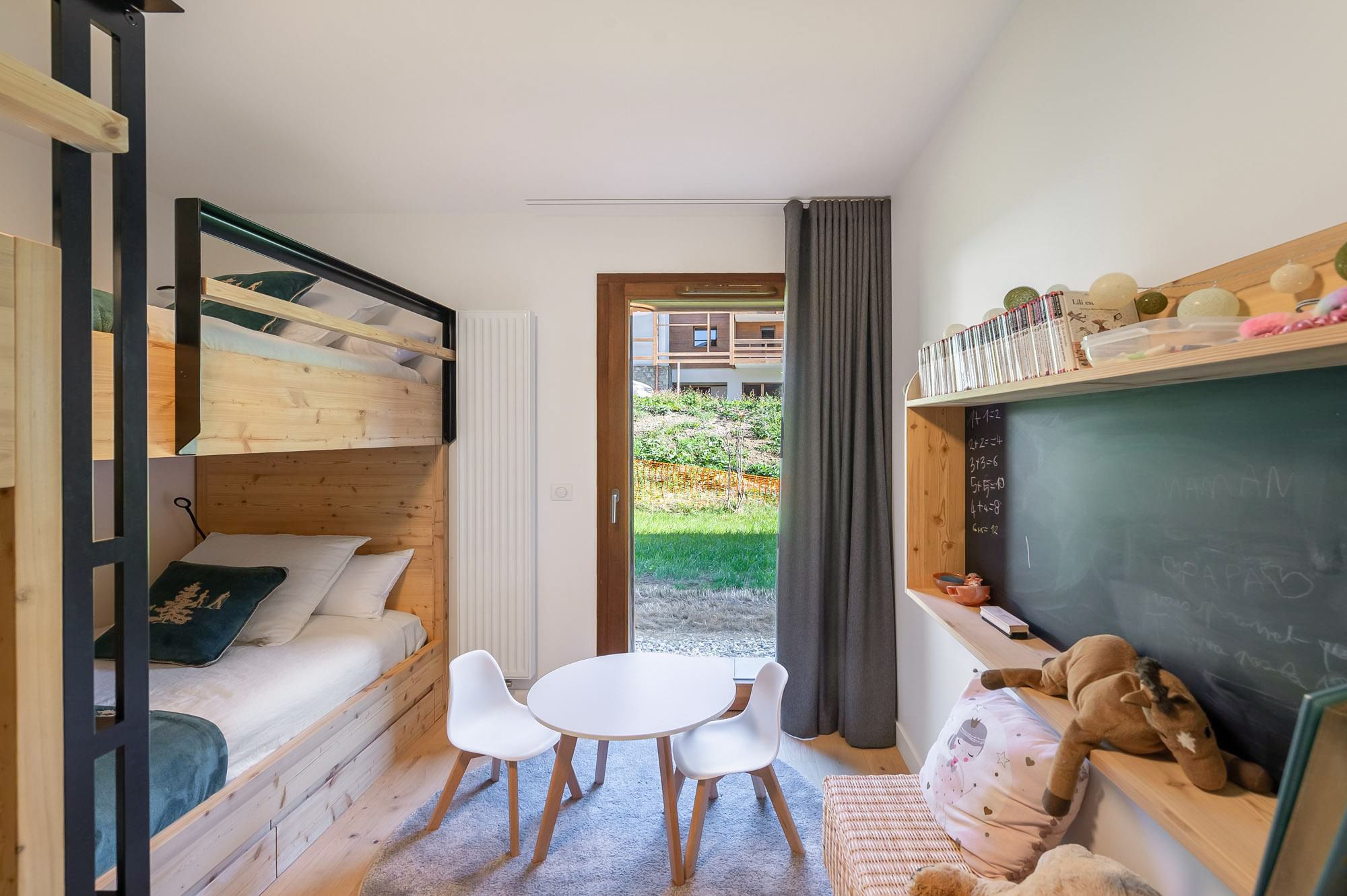 Apartment Villaret, listing photograph 10