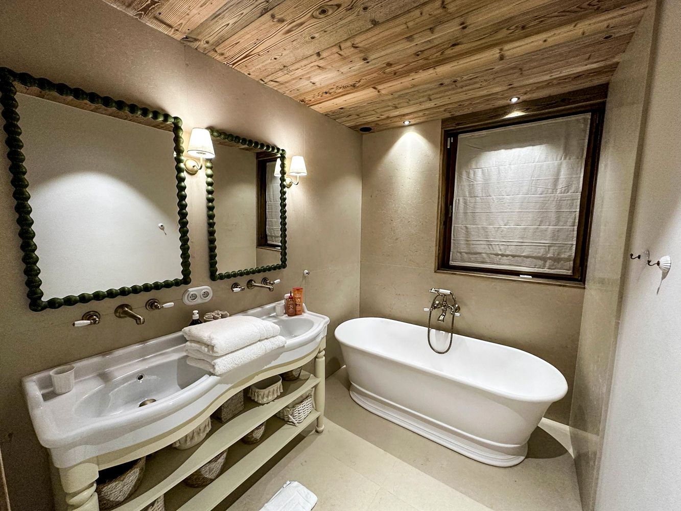 Chalet Les Saules, listing photograph 8