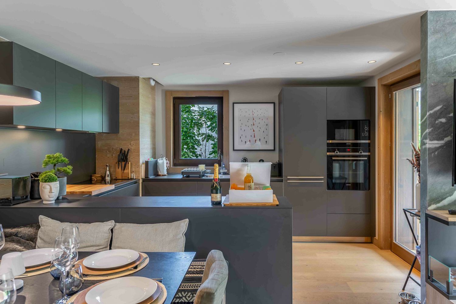 Apartment Yves 2, listing photograph 4