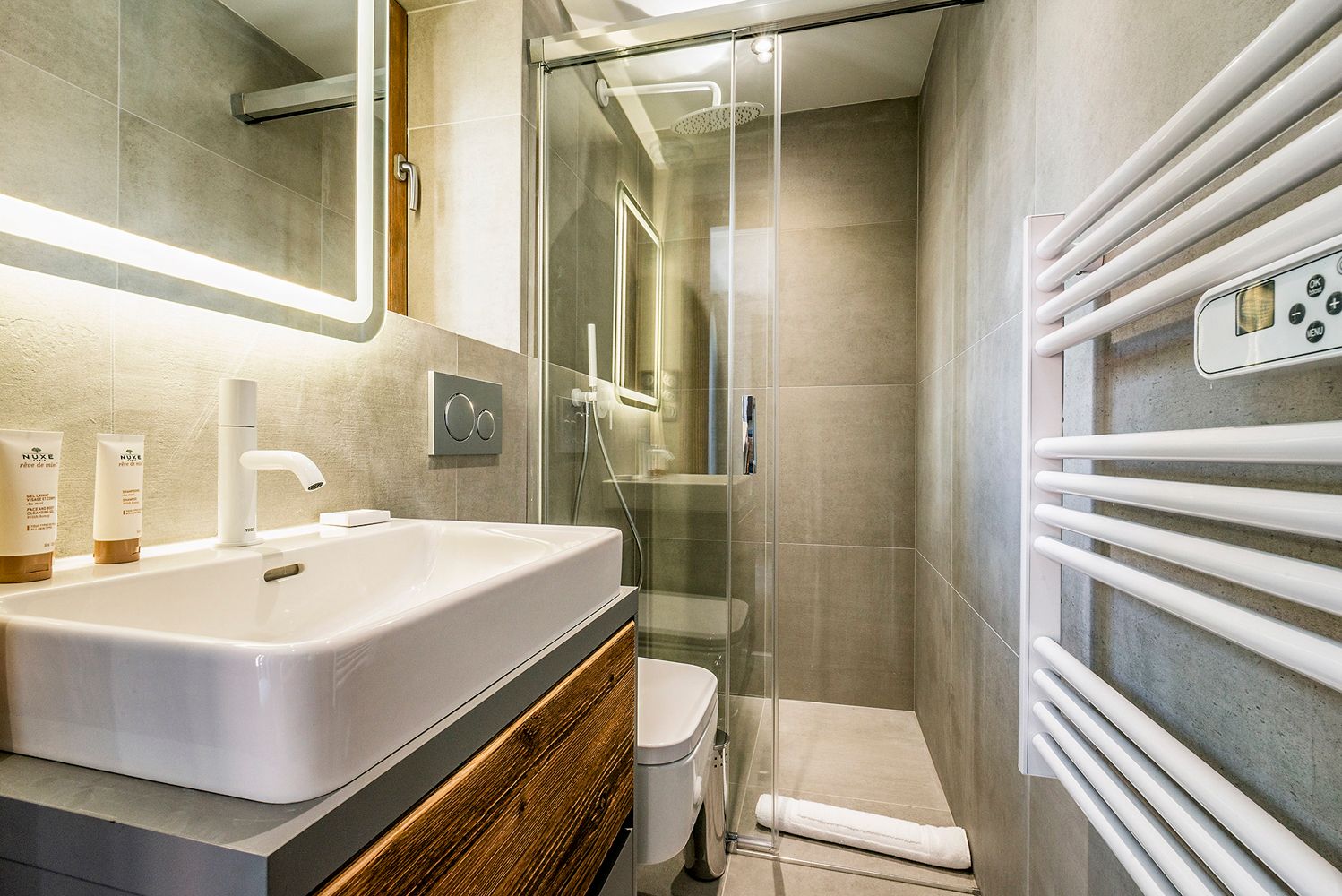 Chalet Moueux, listing photograph 10