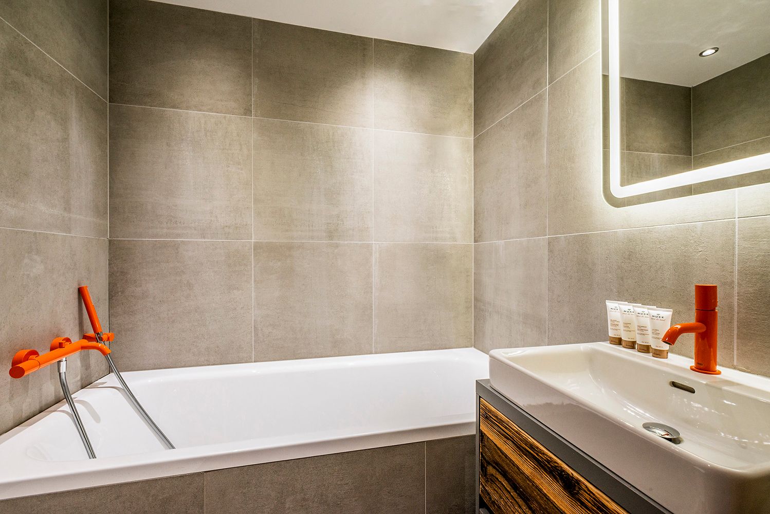 Apartment Charlet, listing photograph 11