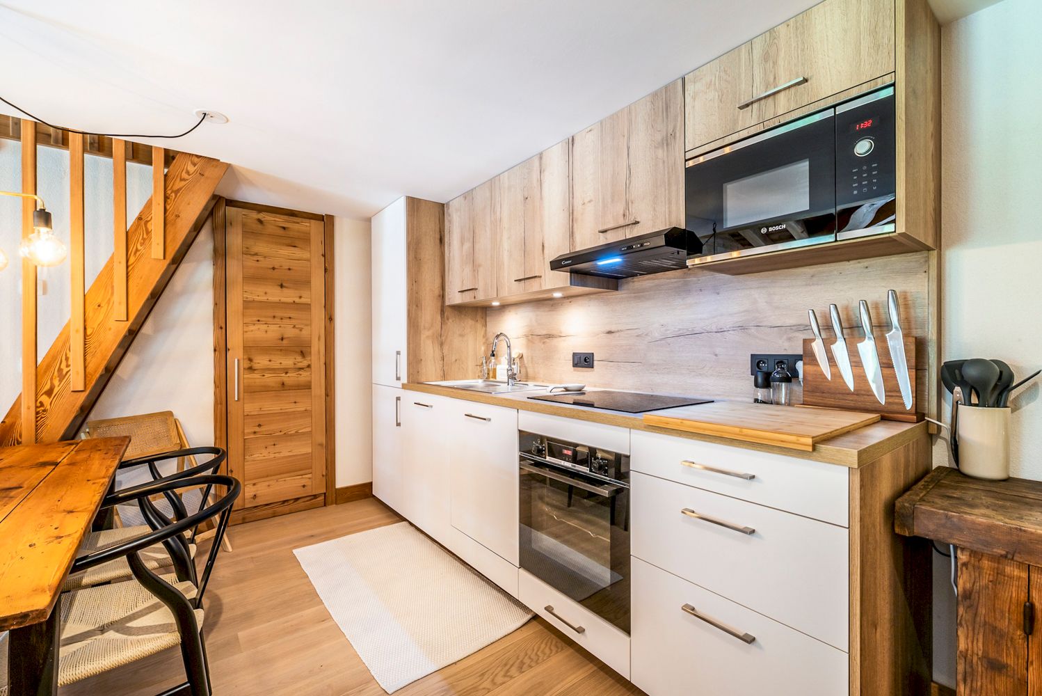 Apartment Joux, listing photograph 3