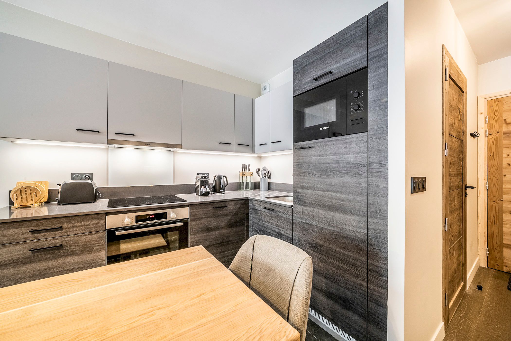 Apartment Molliasses, listing photograph 2