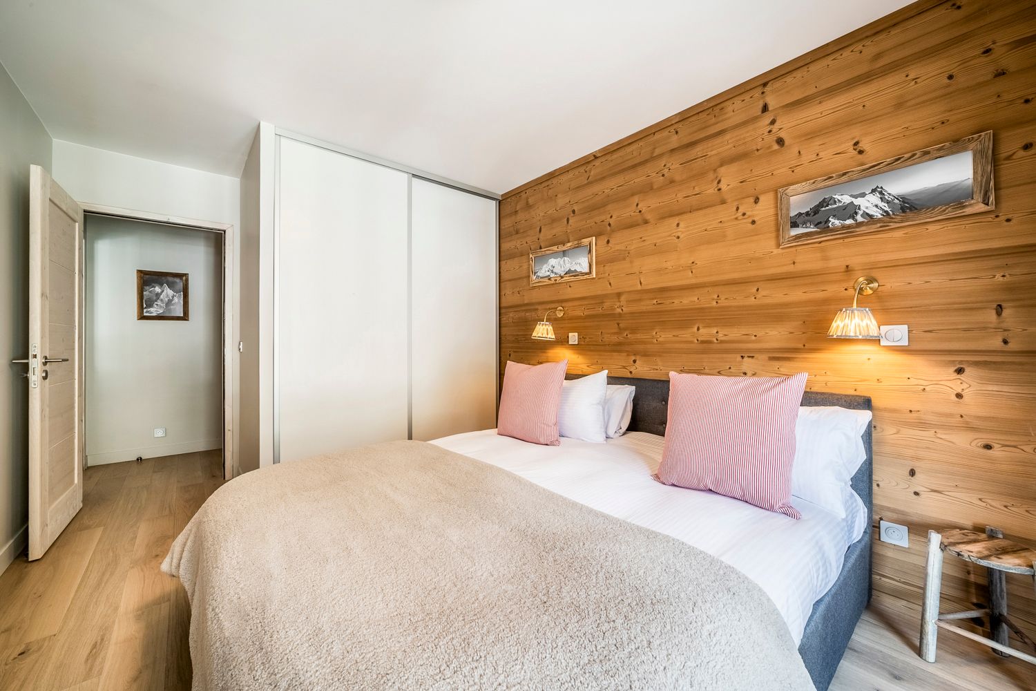 Apartment Pecles, listing photograph 11