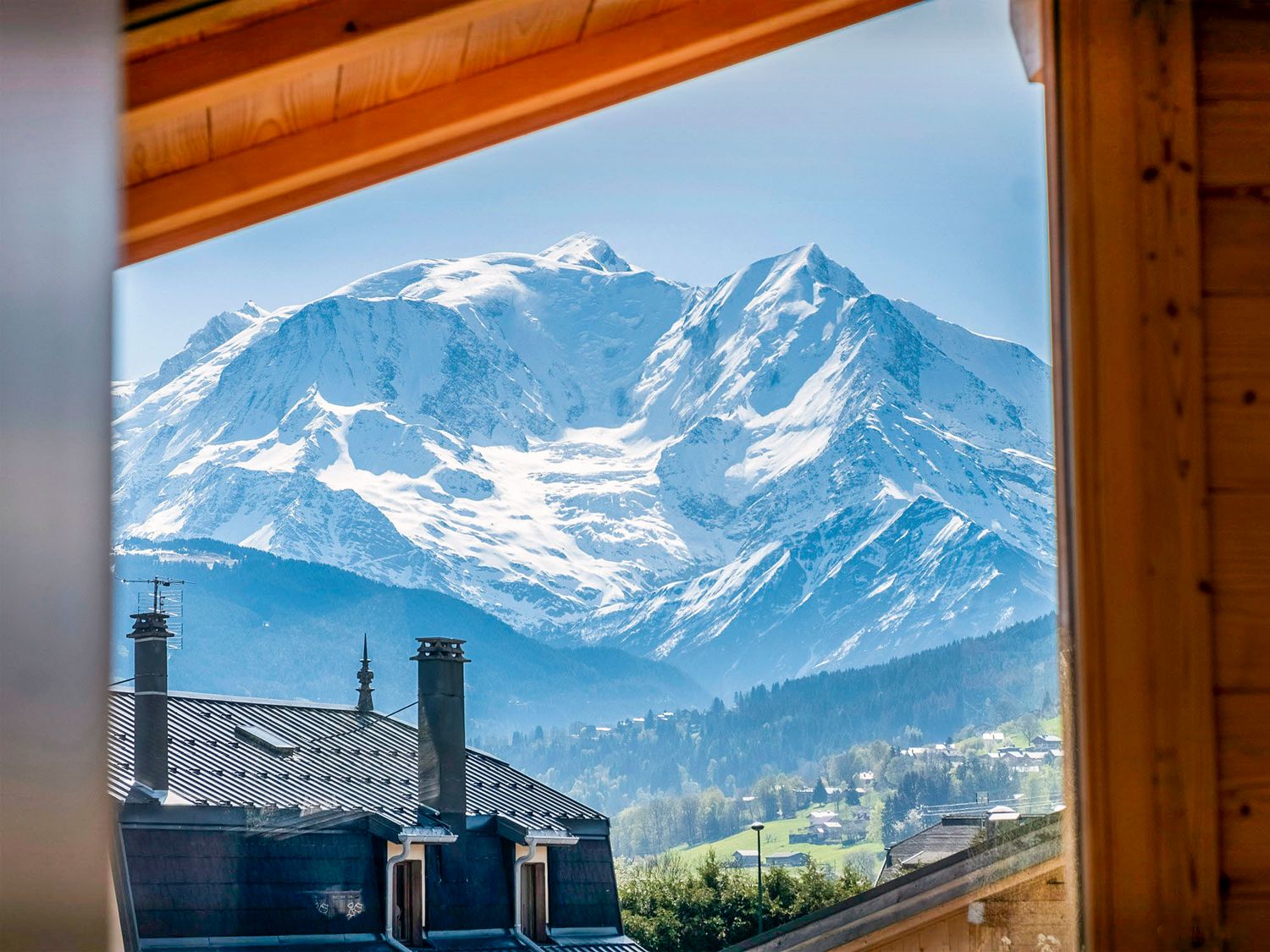 Chalet Breeze, listing photograph 6