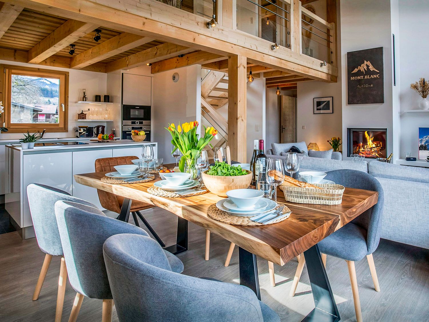 Chalet Breeze, listing photograph 9