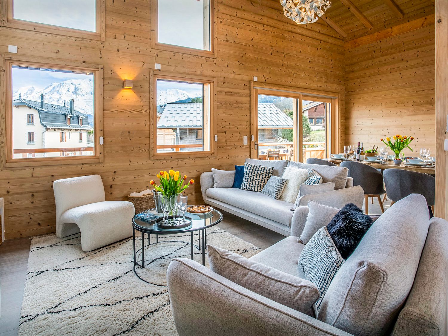 Chalet Breeze, listing photograph 8