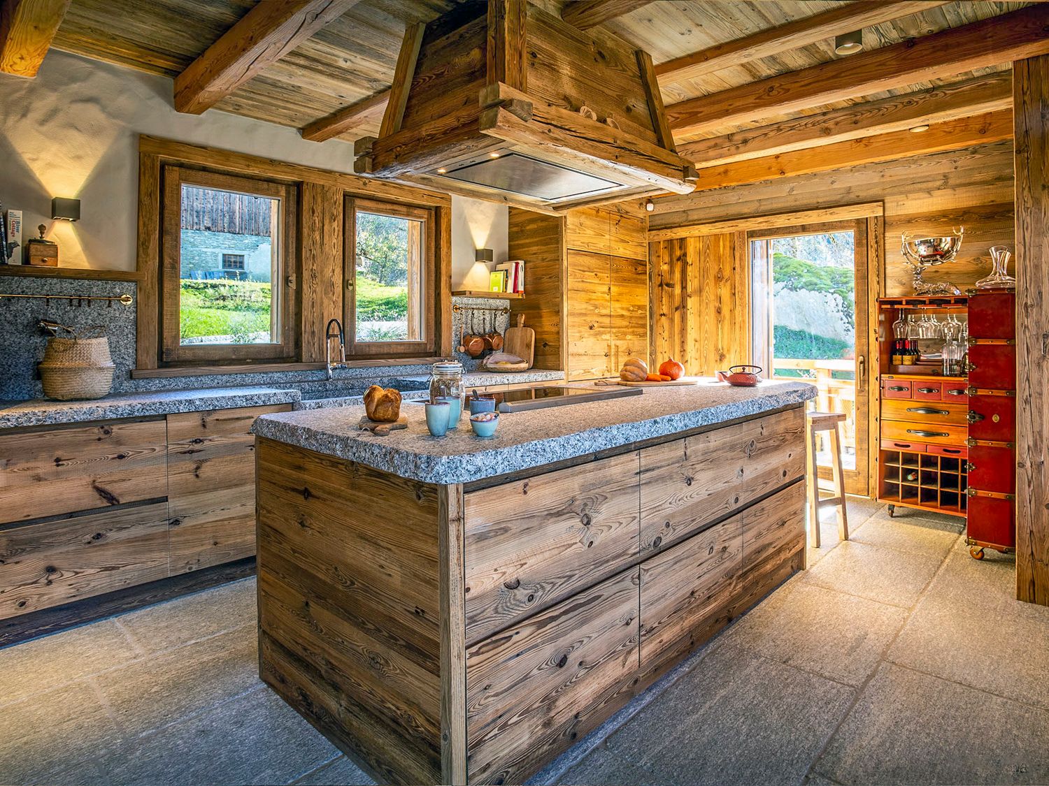 Chalet Charms, listing photograph 11