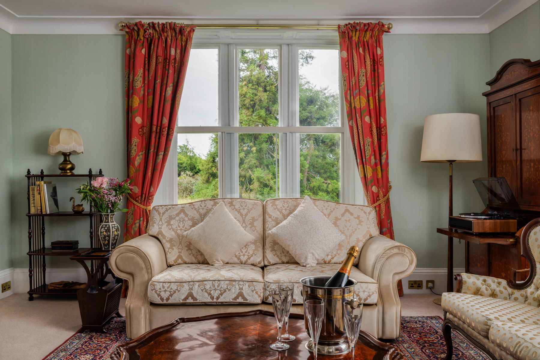 Tay River House, listing photograph 12