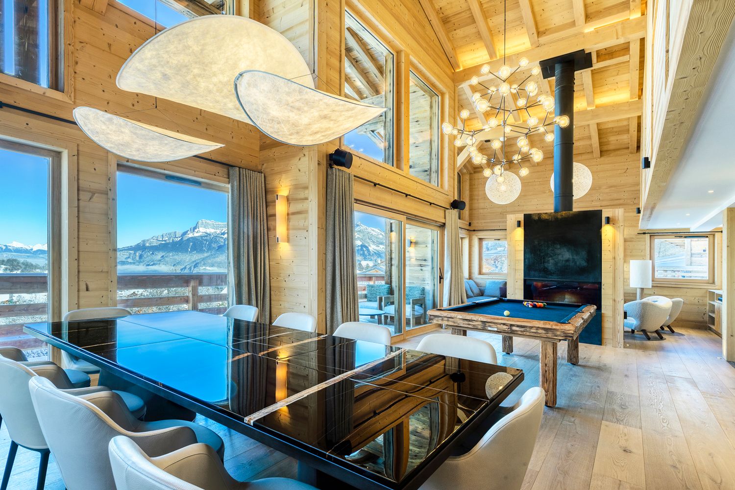 Chalet Berry, listing photograph 10