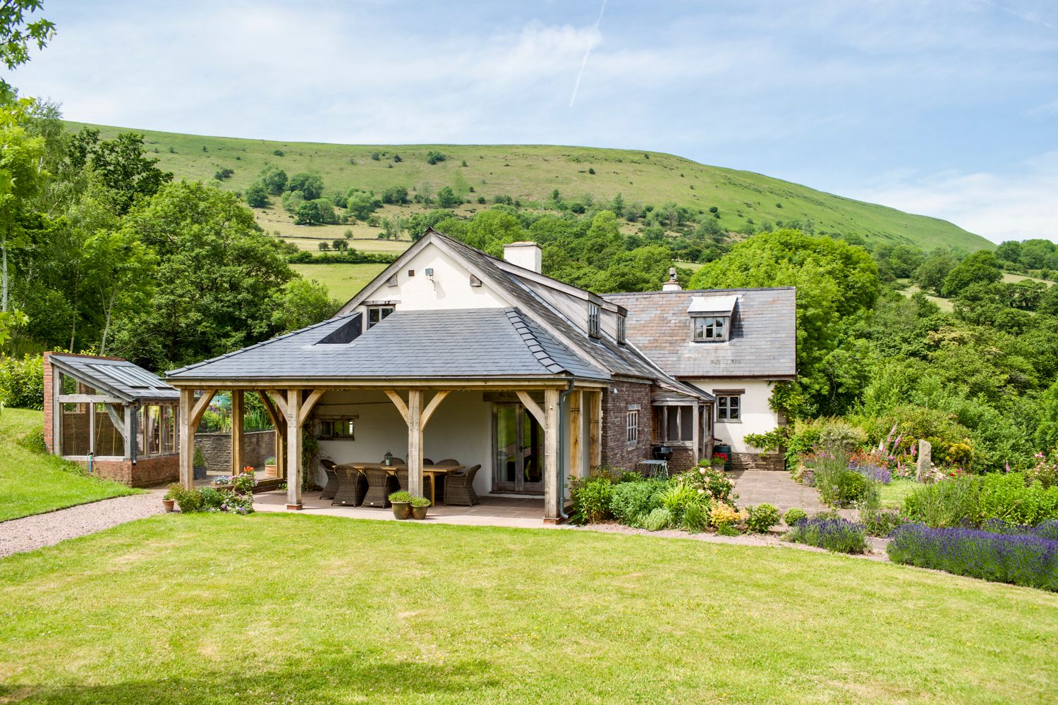 Hillside Farmhouse, listing photograph 7
