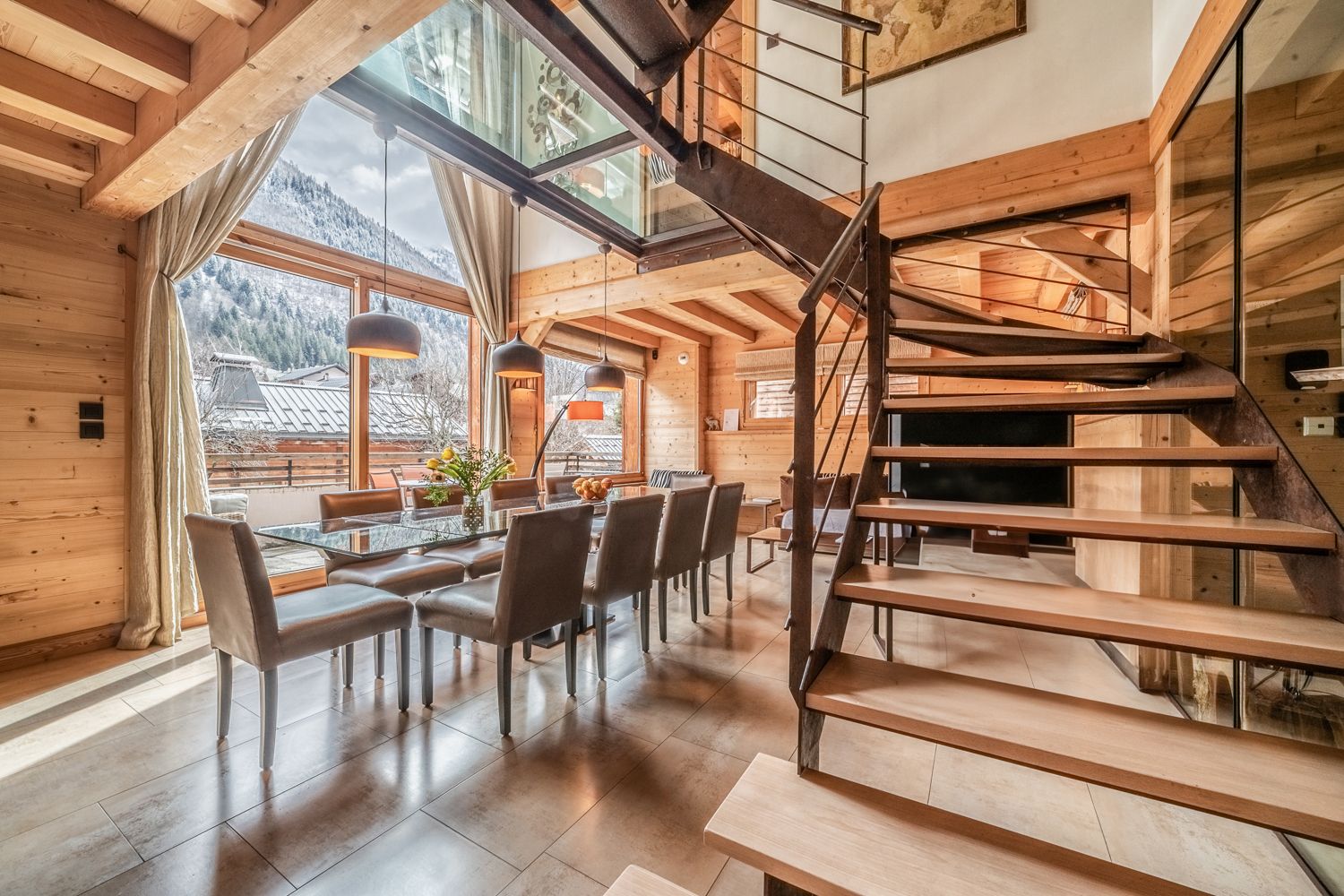 Chalet Annie, listing photograph 10