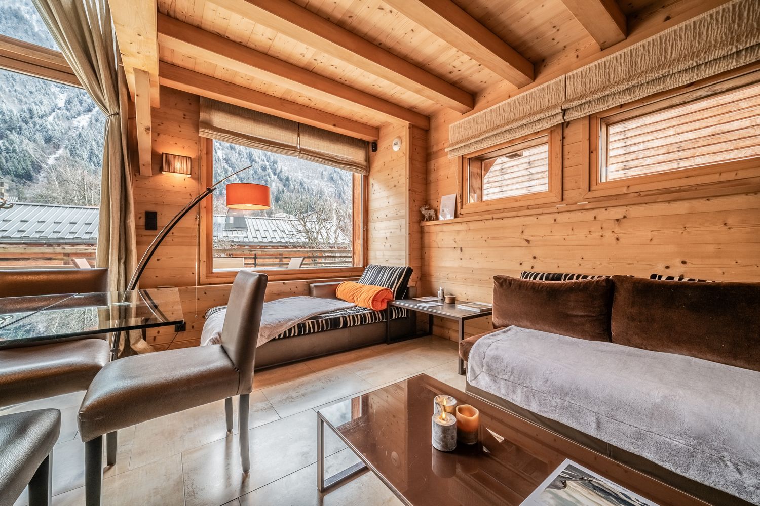 Chalet Annie, listing photograph 12