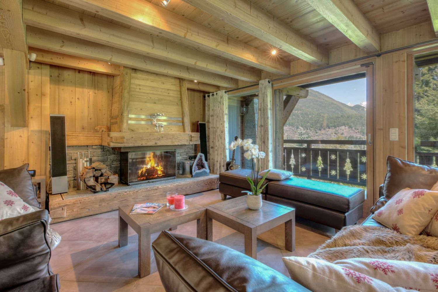 Chalet Arya, listing photograph 3