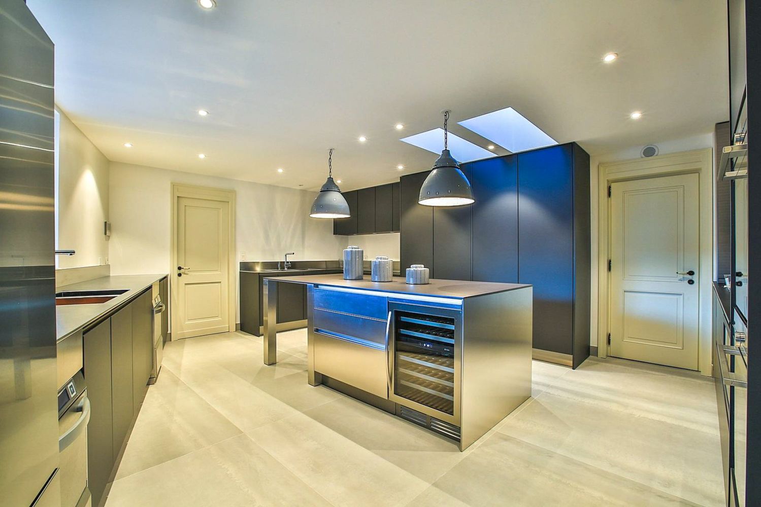 Penthouse Chamonix, listing photograph 5