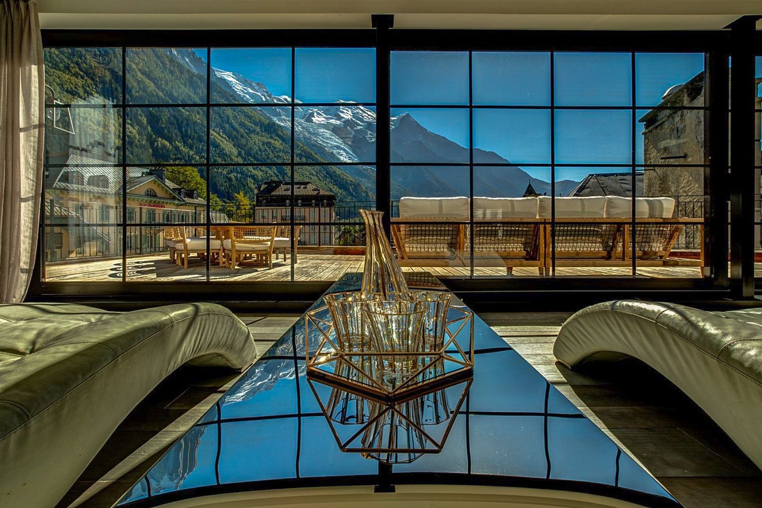 Penthouse Chamonix, listing photograph 12