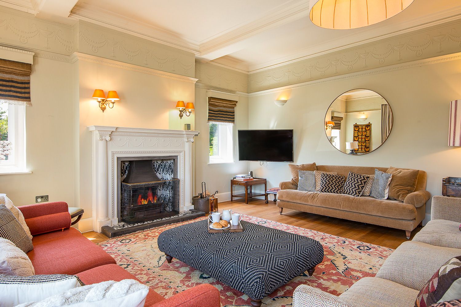 Menai Manor, listing photograph 3