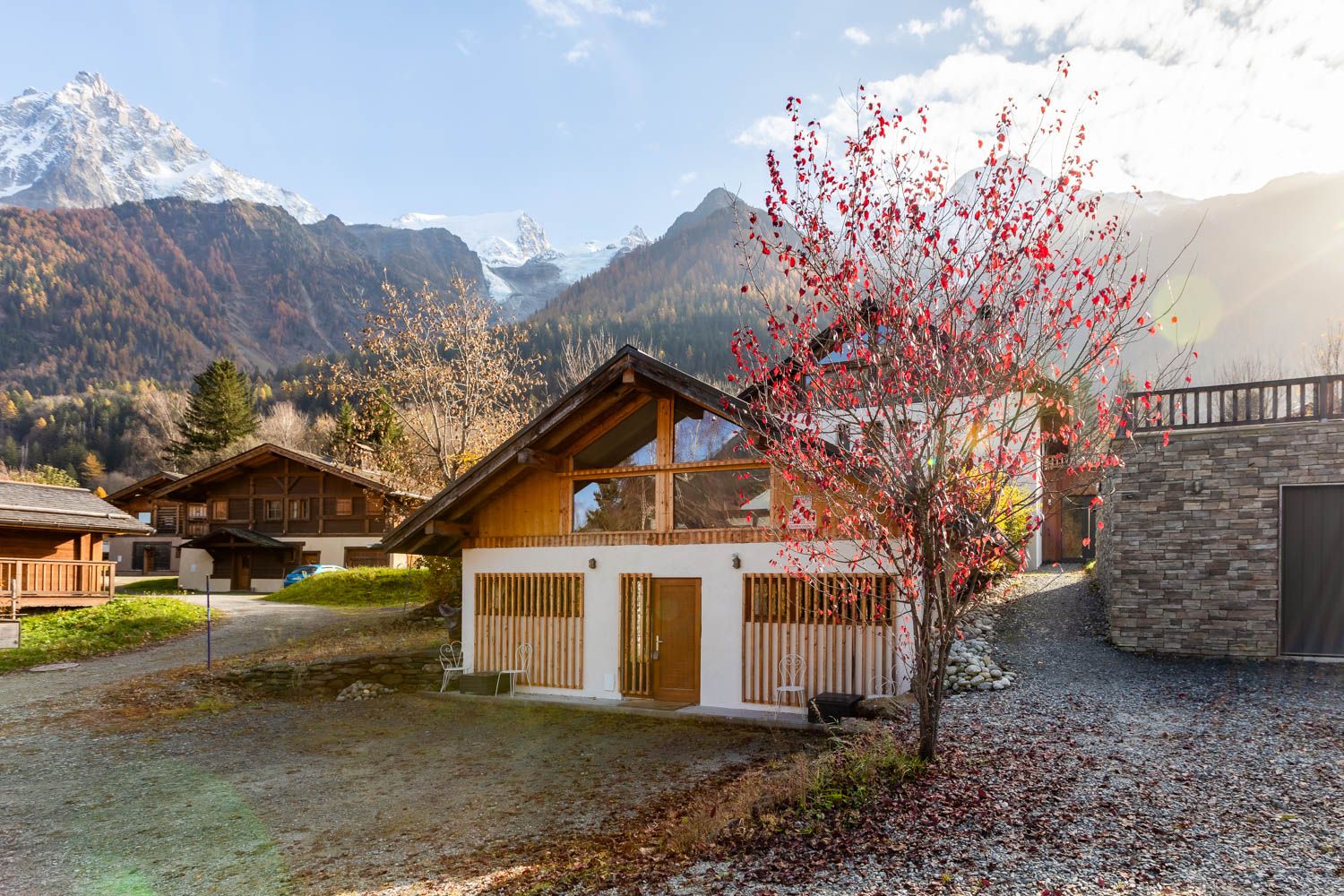 Chalet Petit, listing photograph 2