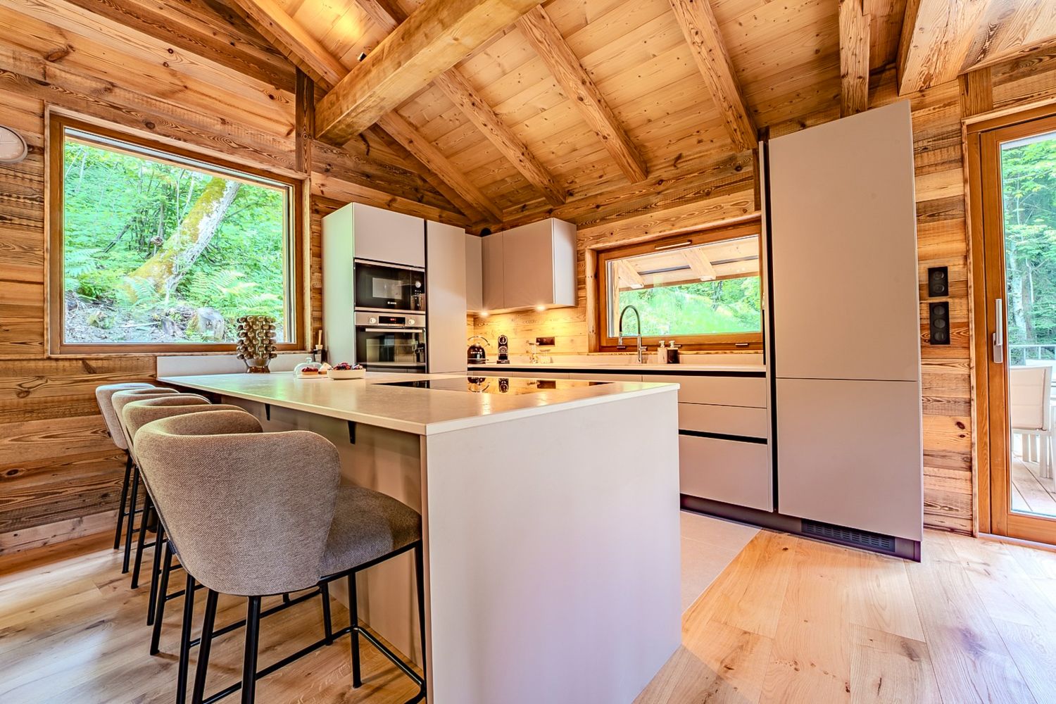 Chalet Stellaire, listing photograph 6