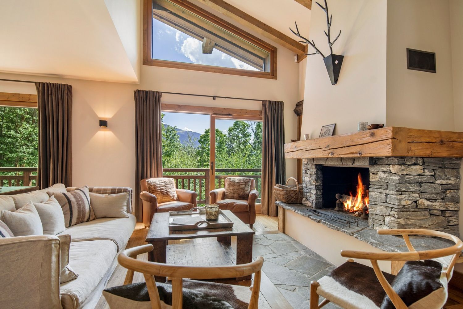 Chalet Nevara, listing photograph 8