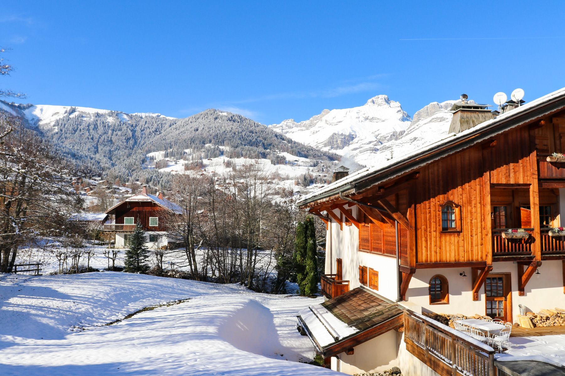 Chalet Altheria, listing photograph 2