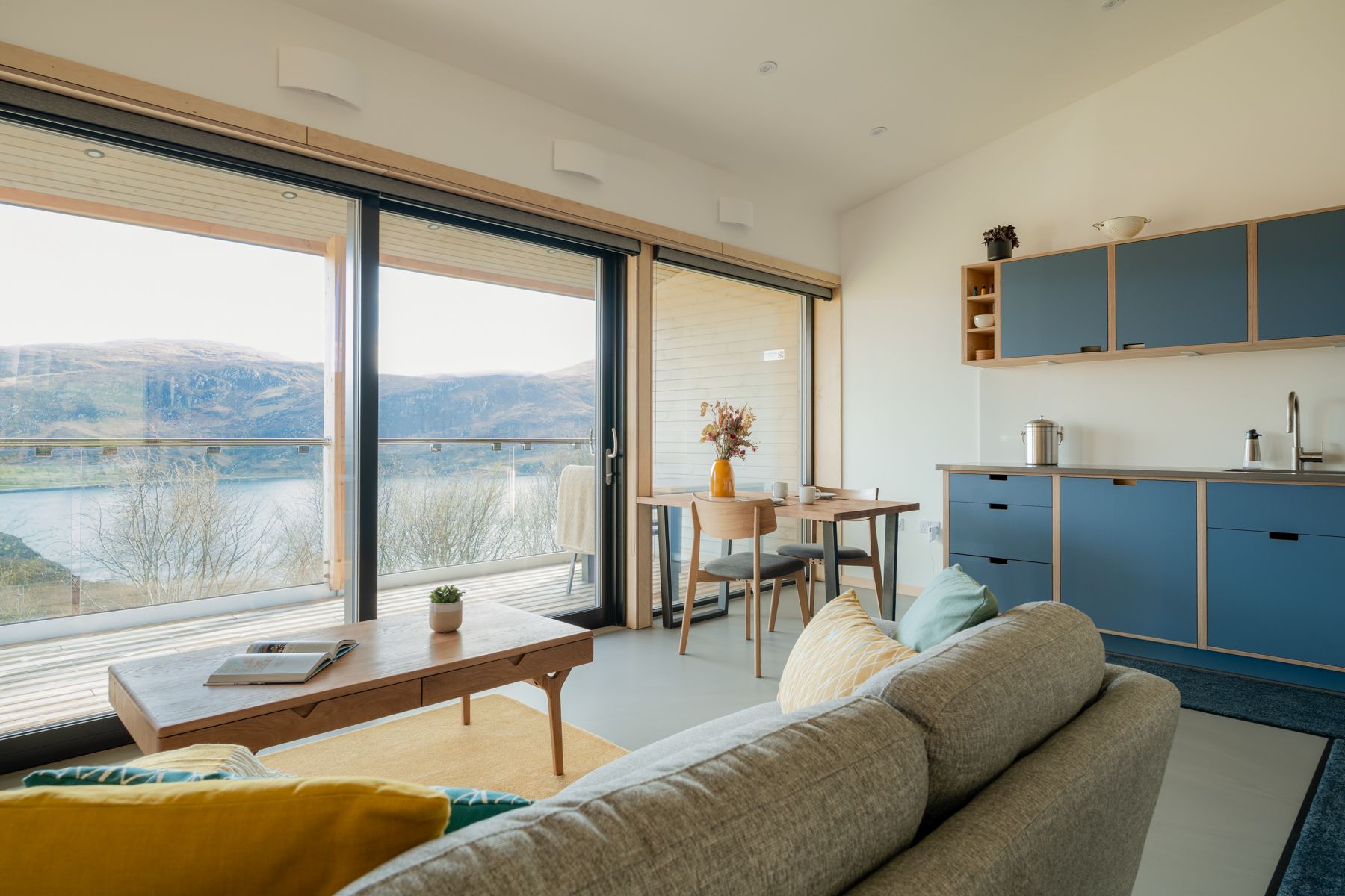 Hytte Retreat, listing photograph 3