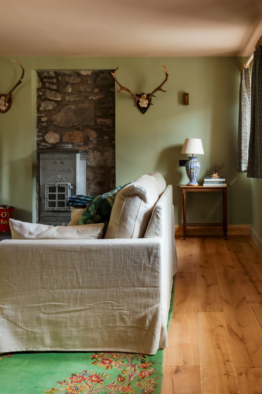 Laggan Cottage, listing photograph 7