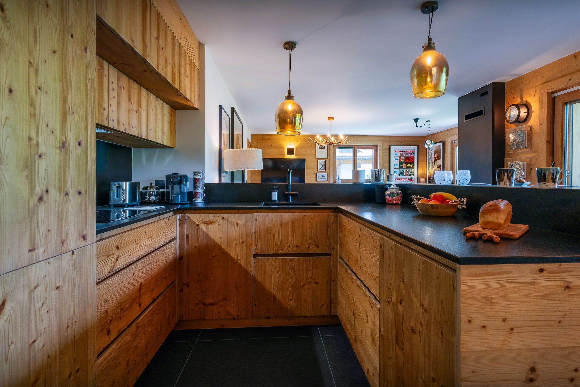 Apartment Villeneuve, listing photograph 4