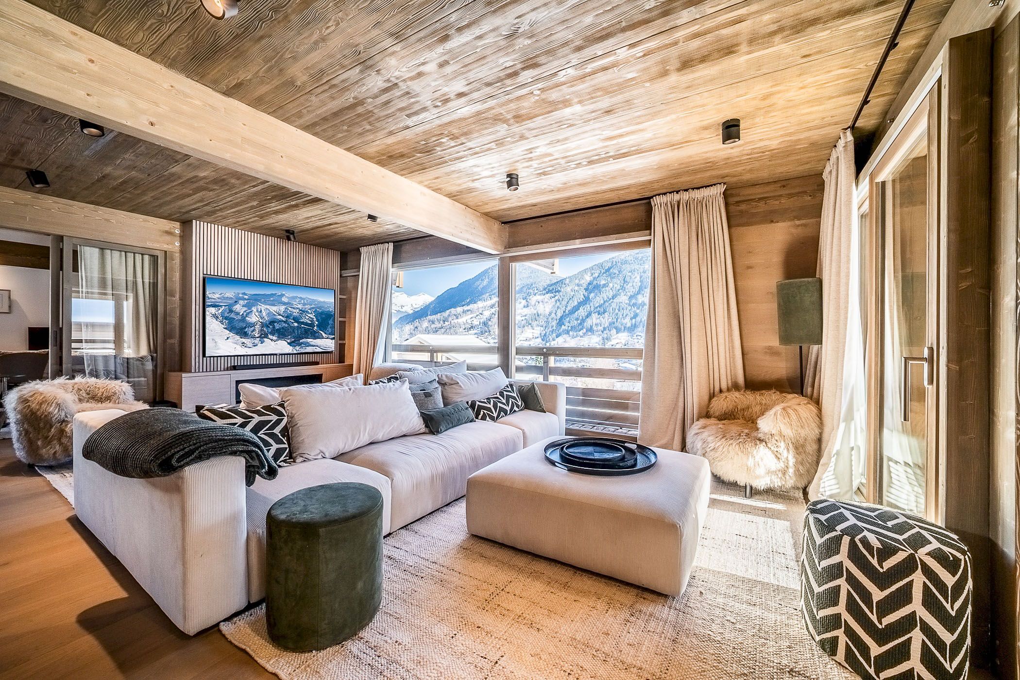 Chalet Revelys, listing photograph 3