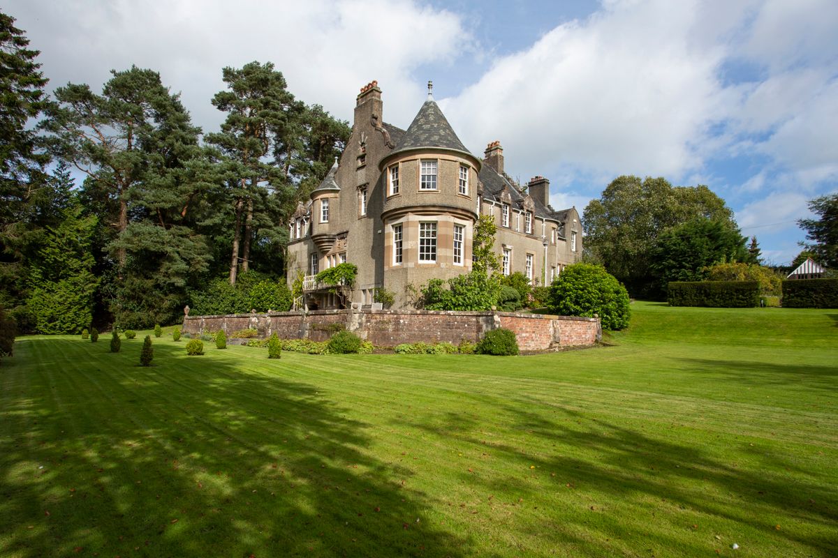 Loch Lomond Manor, listing photograph 8