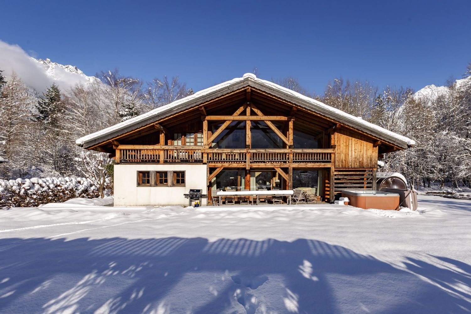 Chalet Violette, listing photograph 2