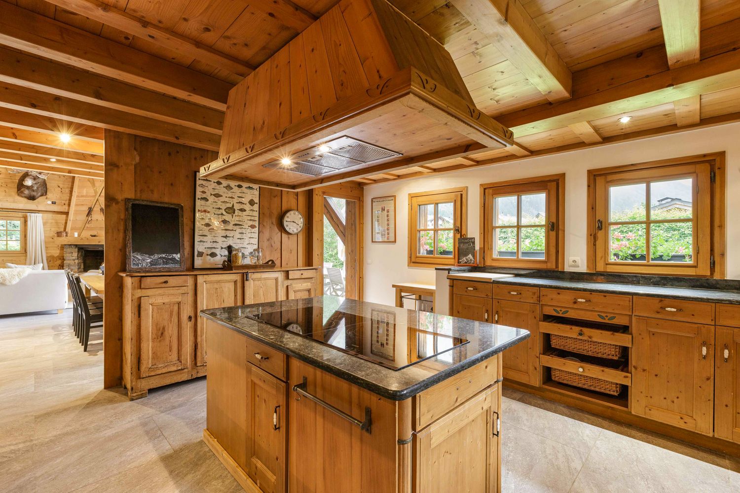 Chalet Violette, listing photograph 5