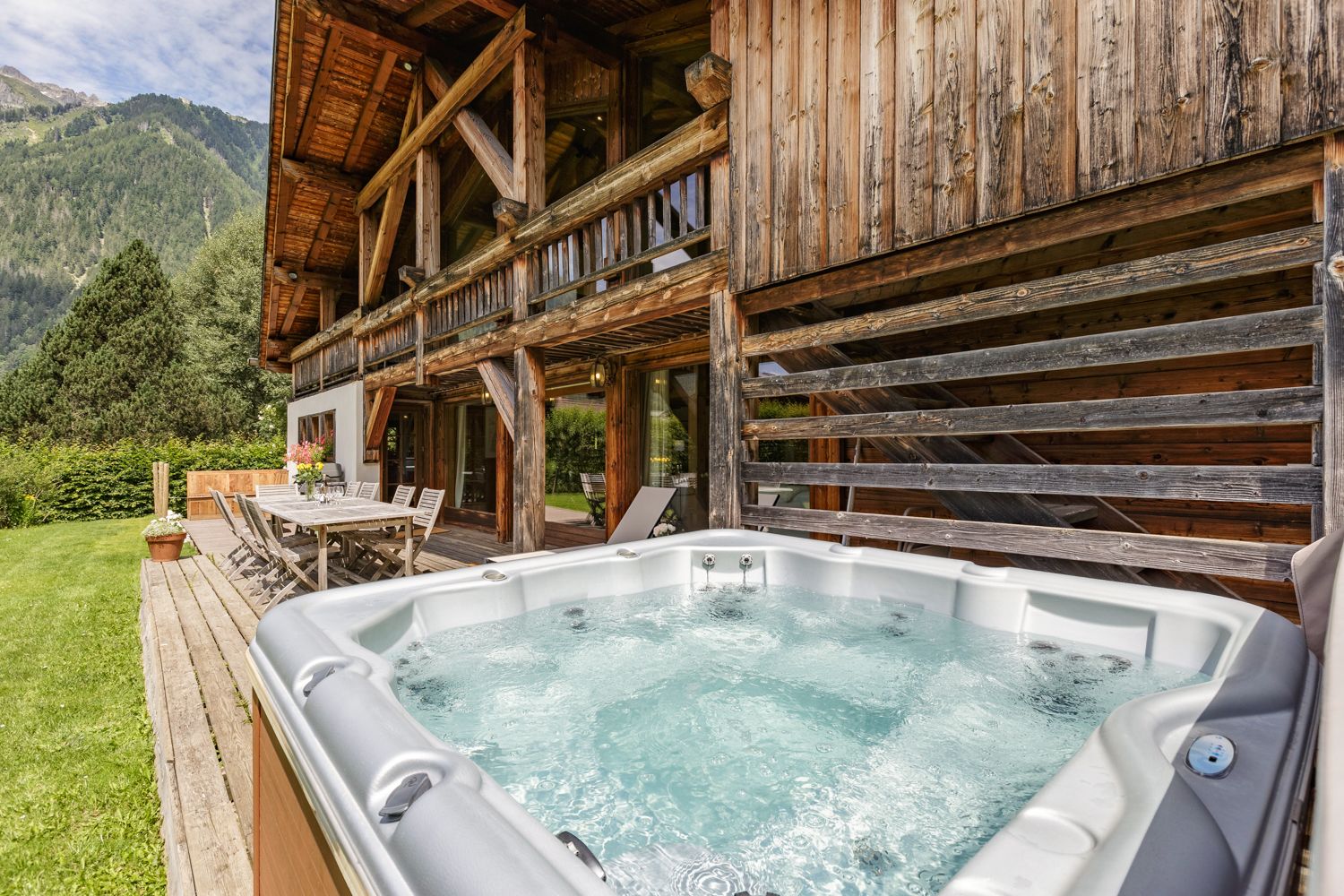 Chalet Violette, listing photograph 3