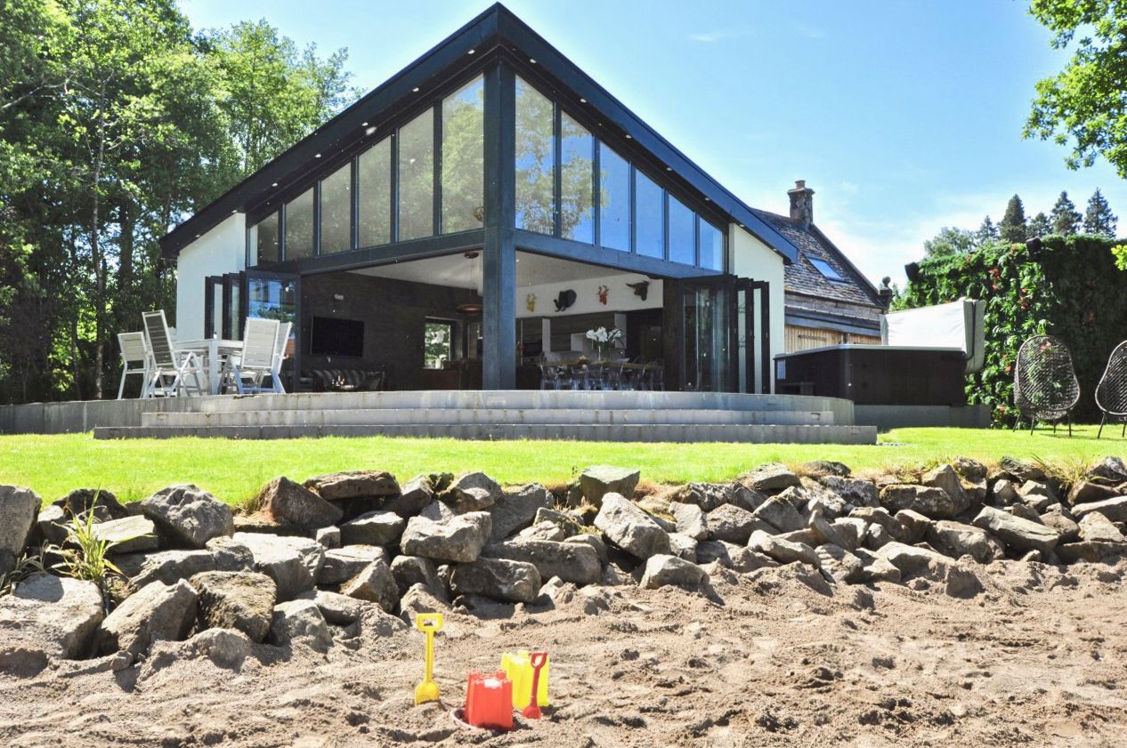 Cameron North Lodge, listing photograph 10