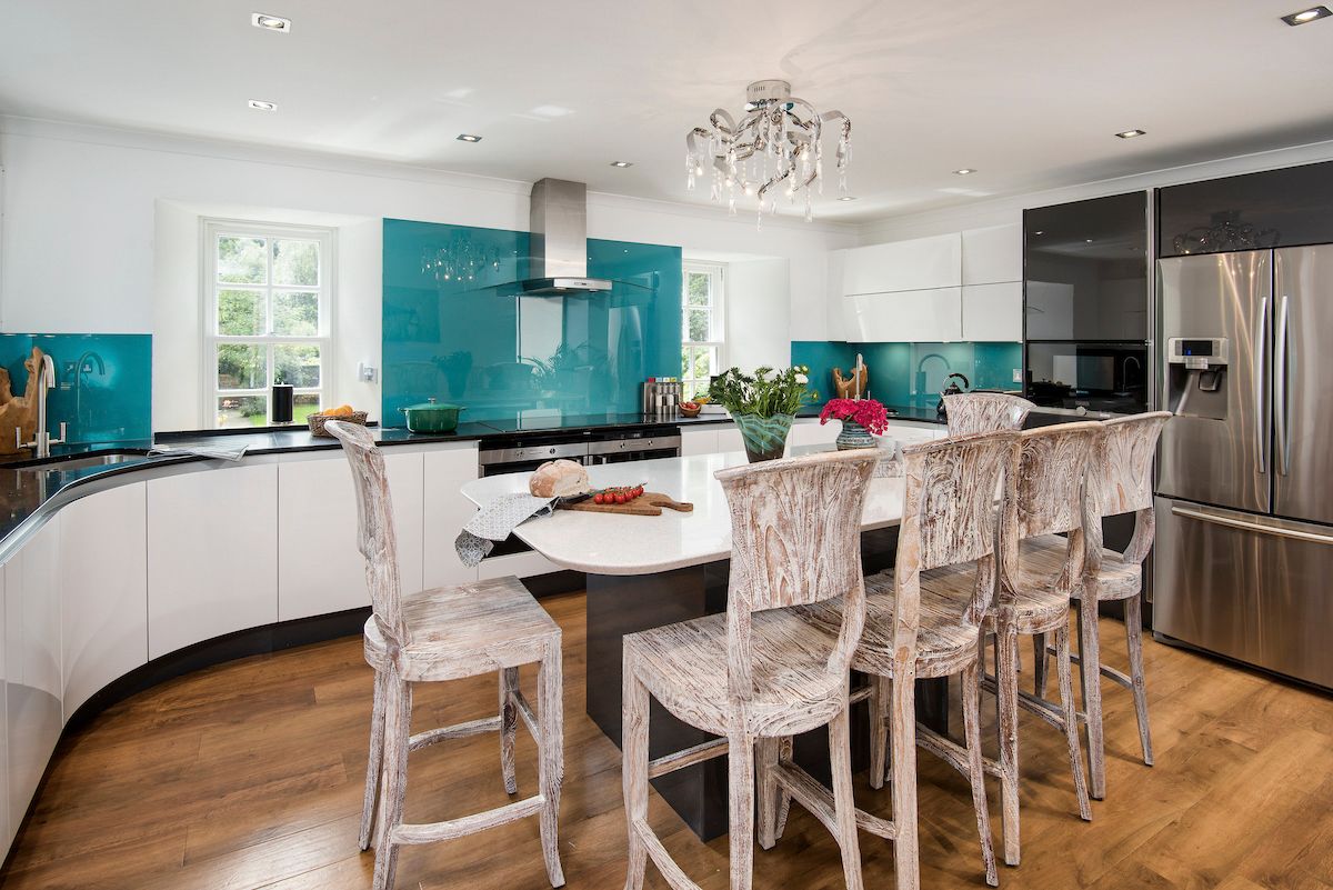 Arrochar House, listing photograph 4