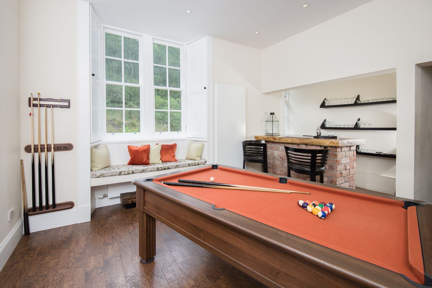 Sequoia House, listing photograph 10
