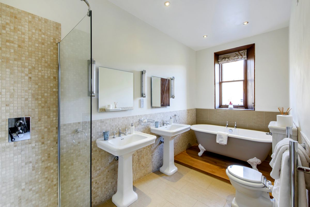 Caledonian Lodge, listing photograph 10