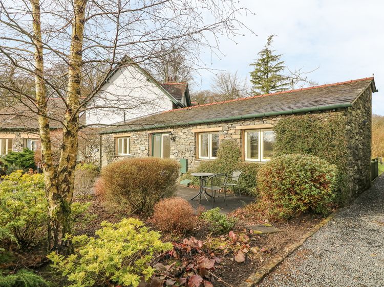 Apple Tree Cottage, listing photograph 2