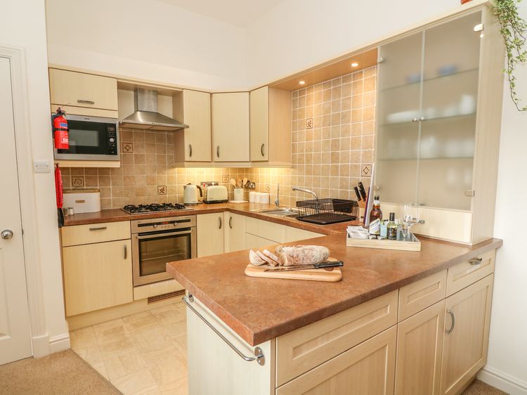 Apple Tree Cottage, listing photograph 12