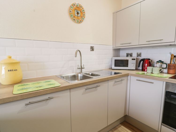 1 South Snowdon Wharf, listing photograph 10