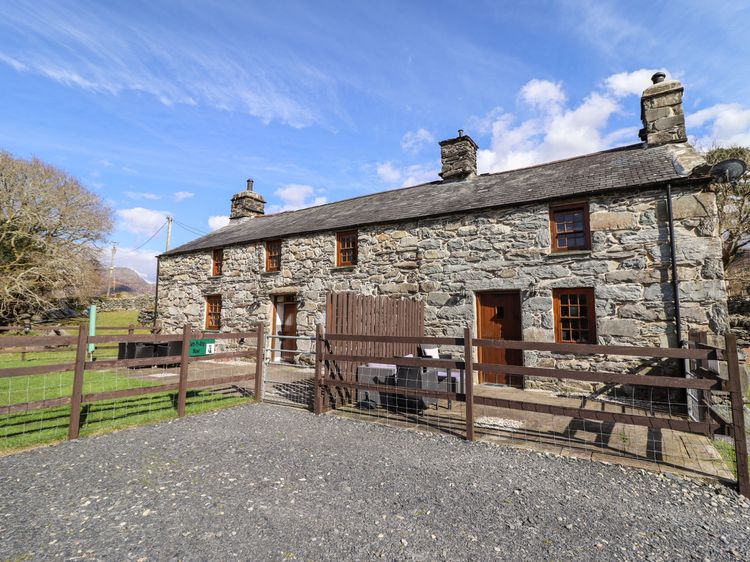 Cwm Yr Afon Mawr, listing photograph 2