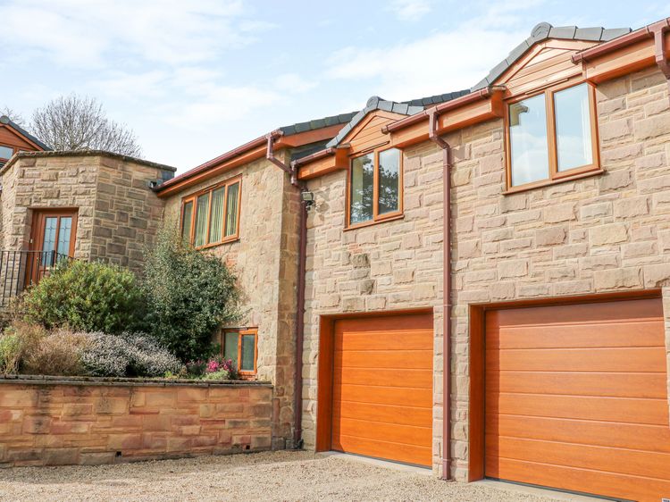 Stonecroft Lodge, listing photograph 2