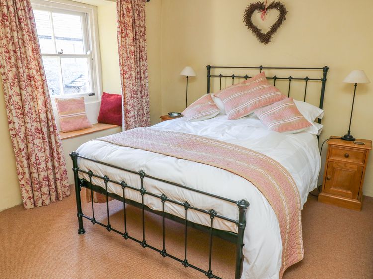 Rose Cottage, listing photograph 8