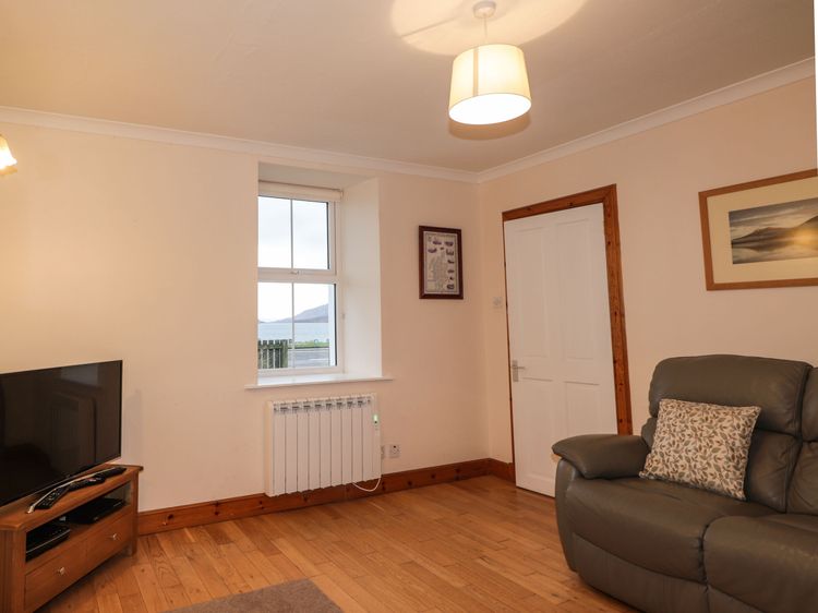 Craigard, listing photograph 4