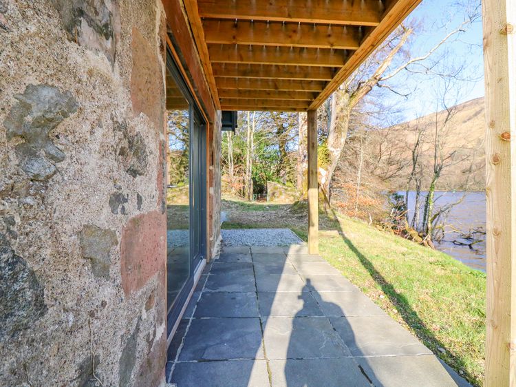 Boat House, listing photograph 2