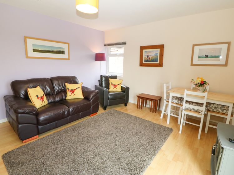 Plas Marchog Annexe, listing photograph 6