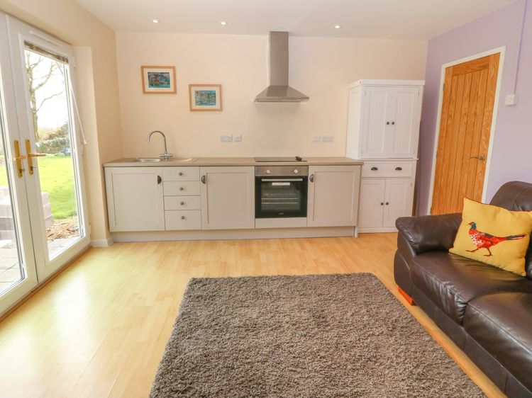 Plas Marchog Annexe, listing photograph 7